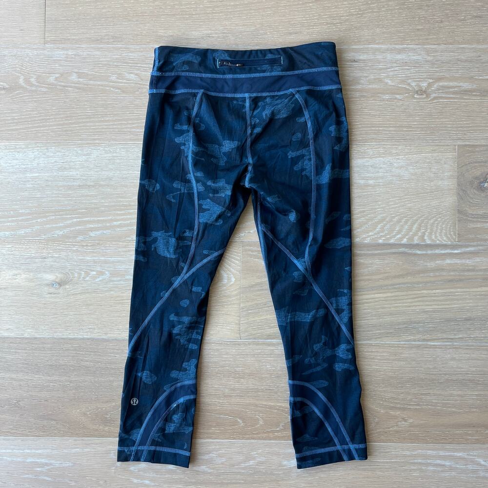 Lululemon Run Inspire Crop II Leggings Heathered Texture Lotus Camo Blue sz 4 - Picture 4 of 6